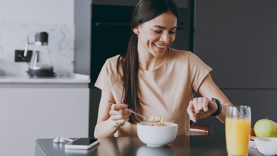 Τα τρόφιμα που βοηθούν το πεπτικό μετά τις γιορτές
