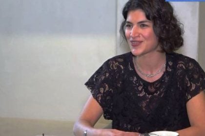 Στεφανία Καλομοίρη: Στη Γη της Ελιάς παίζω μια κακιά κοπέλα, αλλά προσπαθώ να την κατανοήσω