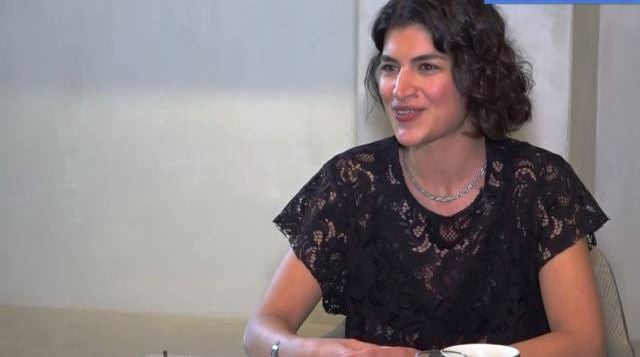 Στεφανία Καλομοίρη: Στη Γη της Ελιάς παίζω μια κακιά κοπέλα, αλλά προσπαθώ να την κατανοήσω