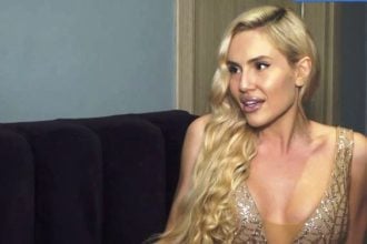 Έλενα Τσαγκρινού: «Αν διάβαζα συνέχεια τα αρνητικά σχόλια…»