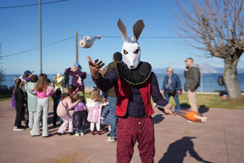 Έναρξη για το Καρναβάλι των Μικρών με την 1η Καρναβαλούπολη - ΦΩΤΟ