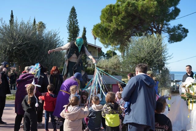 Έναρξη για το Καρναβάλι των Μικρών με την 1η Καρναβαλούπολη - ΦΩΤΟ