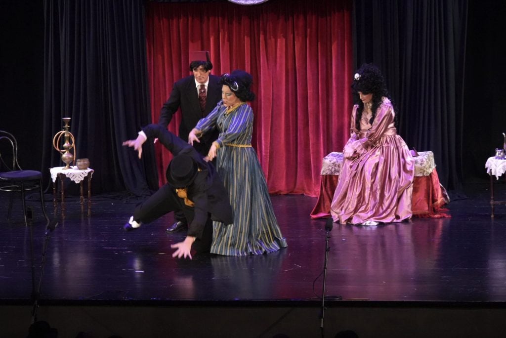 Eπιτυχημένη έναρξη για τον «18ο Μώμο» - ΦΩΤΟ