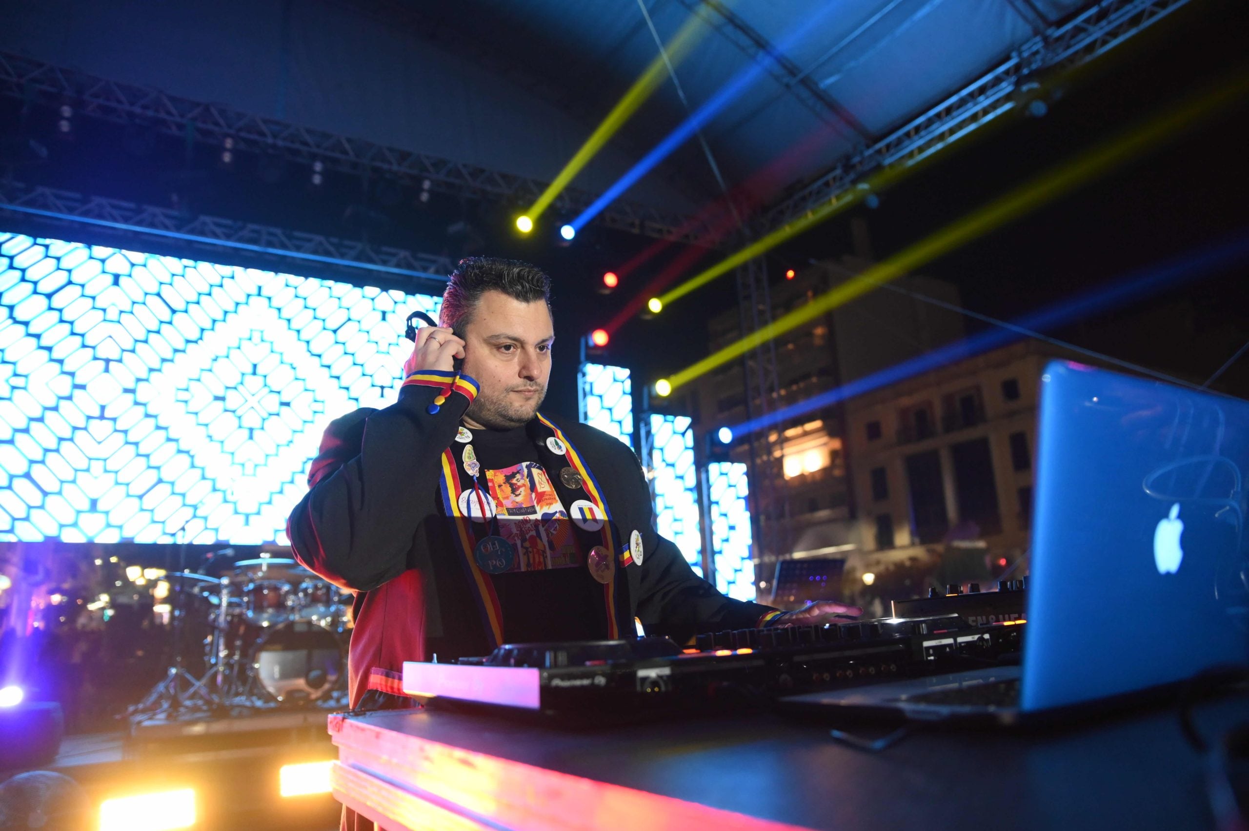 Οι DJ’s της Πάτρας στην τελετή έναρξης του Καρναβαλιού