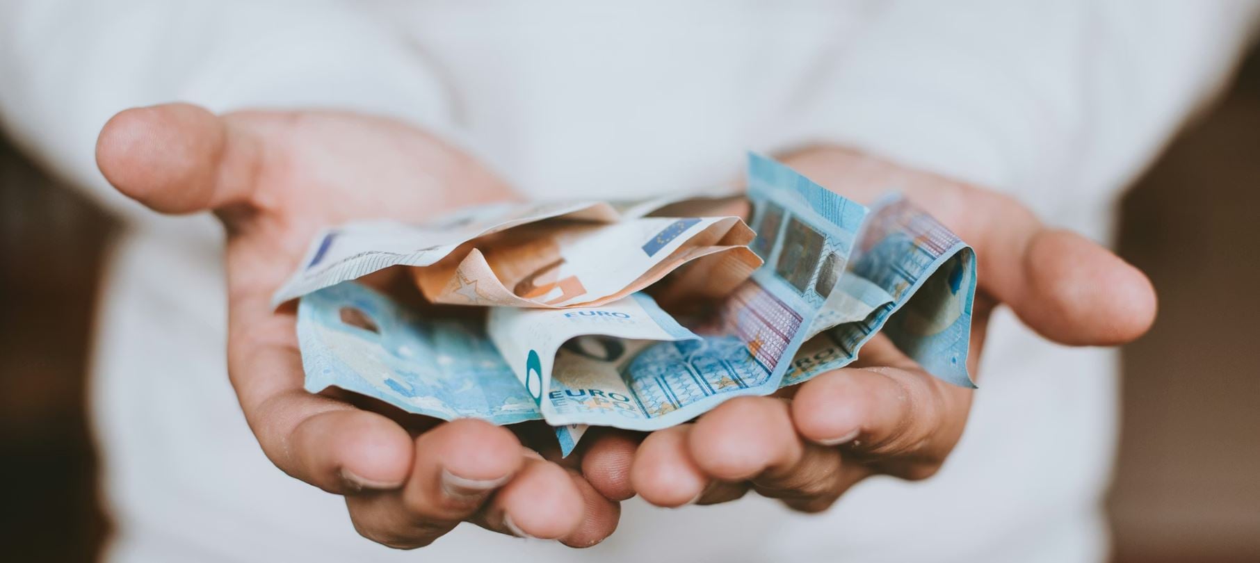 ΔΥΠΑ: Μέσω gov.gr οι αιτήσεις για 10.000 άνεργες μητέρες – Οι λεπτομέρειες του προγράμματος