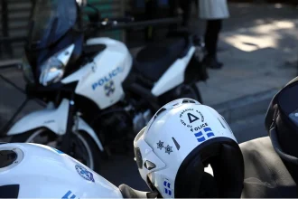 Πάτρα: Επιτέθηκε σε 19χρονη για να την ληστέψει