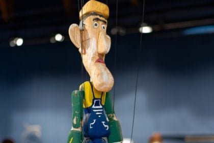 «Ήρωες της Φύσης σε Δράση»: Έκθεση Μαριονέτας στα Παλαιά Σφαγεία