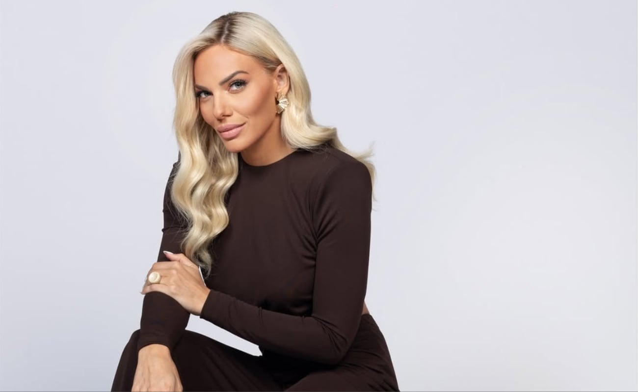 Ιωάννα Μαλέσκου: Ξεκαθαρίζει για τη σχέση της με τον Λάμπρο Κωνσταντάρα – «Κάνουμε τη δουλειά μας»