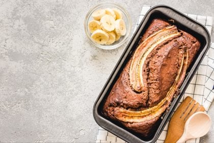 Κέικ με μπανάνα και φυστικοβούτυρο