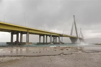 Κλειστή η πορθμειακή γραμμή Ρίου-Αντιρρίου