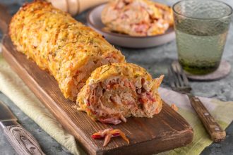 Ρολό λαχανικών γεμιστό με κοτόπουλο