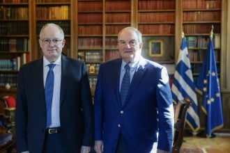 Κωνσταντίνος Τασούλας: Συναντήθηκε με τον Κώστα Καραμανλή στο Προεδρικό Μέγαρο