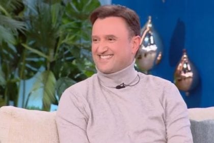 Αργύρης Αγγέλου για «Παρά 5»: «Είναι ό,τι πιο ευλογημένο μου έχει συμβεί»