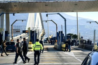 Αγρότες: "Πάνε" για 48ωρο αποκλεισμό των διοδίων στη Γέφυρα Ρίου-Αντιρρίου