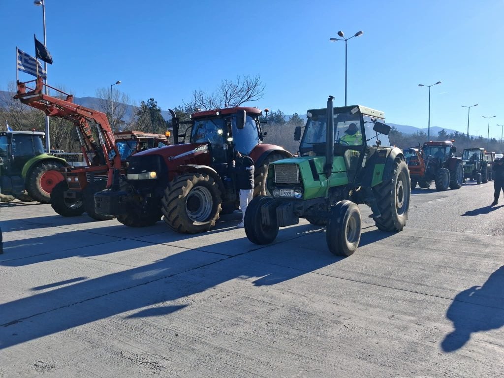Νέα σύσκεψη κυβερνητικού κλιμακίου με εκπροσώπους των αγροτών την Τετάρτη