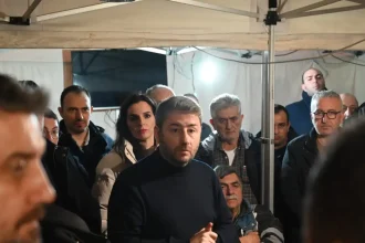 ΠΑΣΟΚ για αγρότες: «Ναι» στον διάλογο με ανοιχτούς δρόμους αλλά και «ανοιχτά» χωριά – «Όχι» στη συμφωνία Mercosur