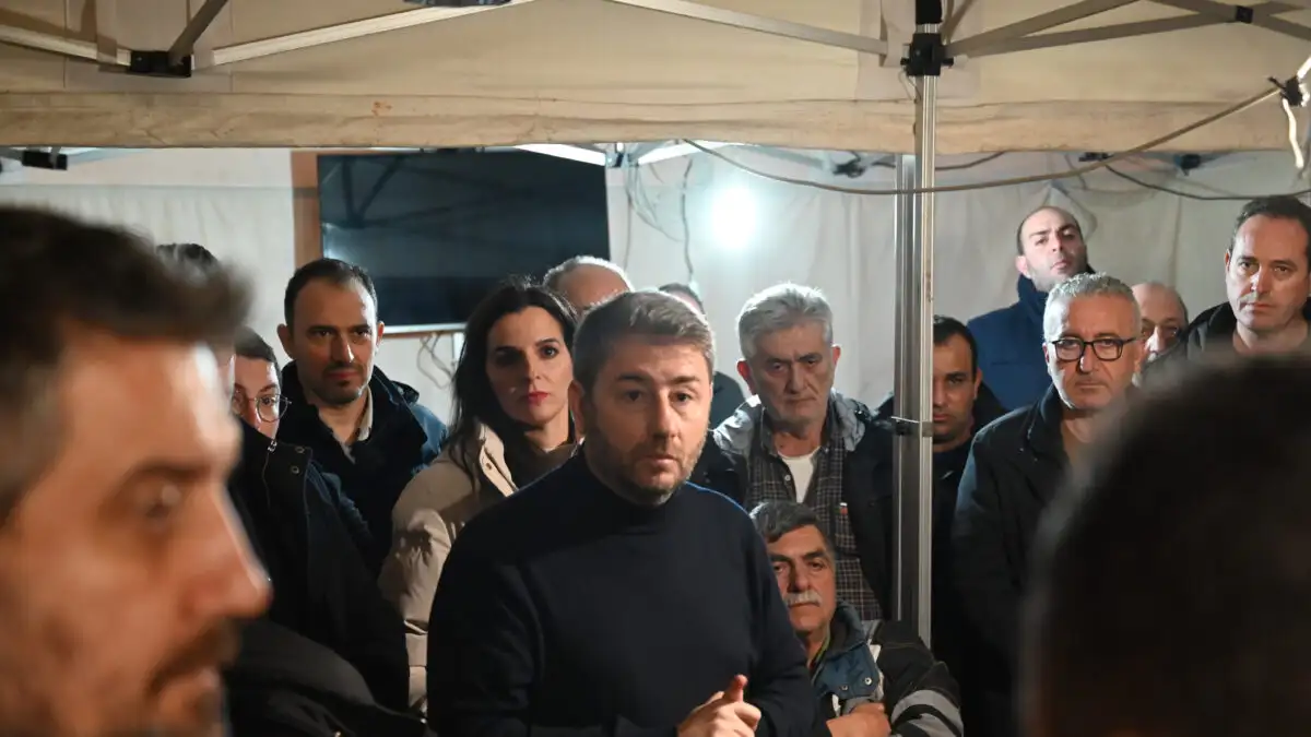 ΠΑΣΟΚ για αγρότες: «Ναι» στον διάλογο με ανοιχτούς δρόμους αλλά και «ανοιχτά» χωριά – «Όχι» στη συμφωνία Mercosur