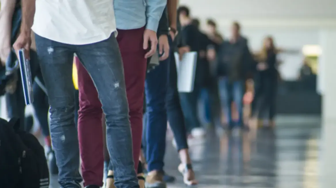 ΕΛΣΤΑΤ: Στο 7,5% υποχώρησε η ανεργία τον Δεκέμβριο