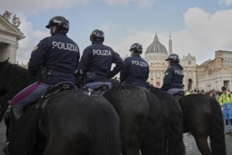 Ιταλία: Φορητοί ανιχνευτές μετάλλων στα σχολεία για την προστασία των μαθητών