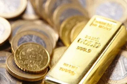 Χρυσός: Η παγκόσμια αβεβαιότητα φέρνει φρενίτιδα στο πιο πολύτιμο μέταλλο στον κόσμο - «Πάτησε» τα 5.500 δολάρια