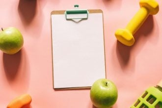 Ύπνος, κίνηση και διατροφή: Η απλή συνταγή για περισσότερα χρόνια ζωής