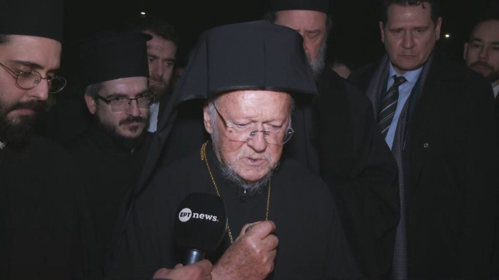 Στο γήπεδο της Τούμπας ο Πατριάρχης Βαρθολομαίος – «Το όνειρό τους είχε τραγική κατάληξη στη Ρουμανία»