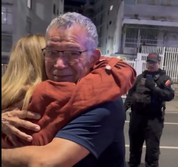 Βενεζουέλα: Απελευθερώθηκαν δύο ηγετικά μέλη της αντιπολίτευσης