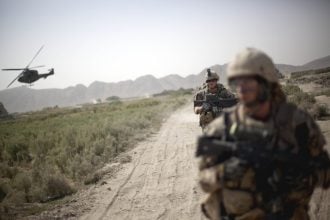 Καναδάς: Με μοντέλο αλά Αφγανιστάν σχεδιάζει ο στρατός να αντιμετωπίσει μία πιθανή επίθεση των ΗΠΑ