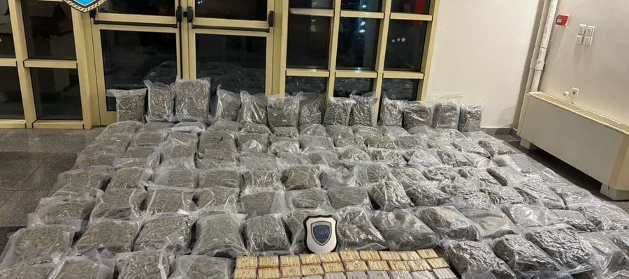 Πάτρα: Ο φορτηγατζής πιάστηκε στο πορθμείο να μεταφέρει ναρκωτικά ΦΩΤΟ