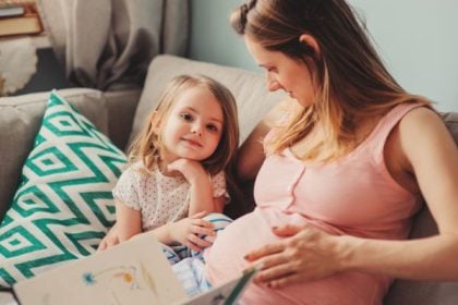 Με αγάπη και υπομονή: Πώς να προετοιμαστείτε για το δεύτερο παιδί