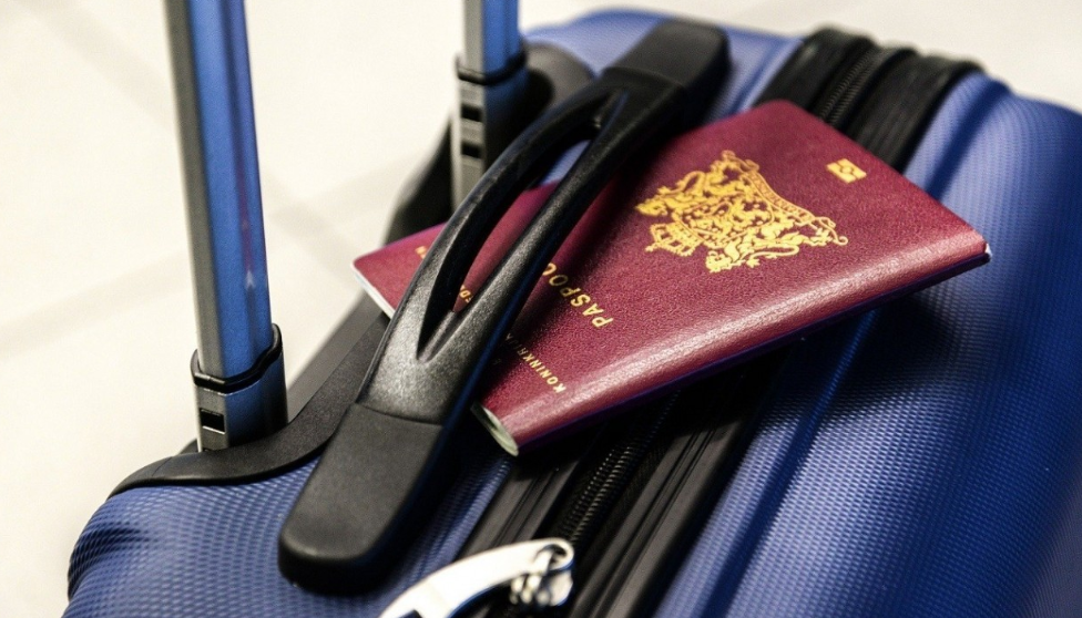 Ταξίδια: Ποια διαβατήρια και ταυτότητες δεν θα γίνονται δεκτές από το 2026