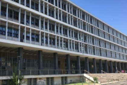 Θεσσαλονίκη: Δάσκαλος καταδικάστηκε για σεξουαλική παρενόχληση μαθήτριας