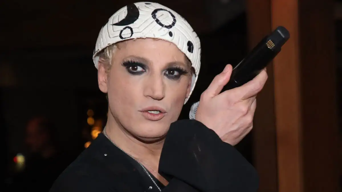 Διονύσης Ζάχος: Η Ελένη Μενεγάκη είχε ενοχληθεί από τη σάτιρά μου