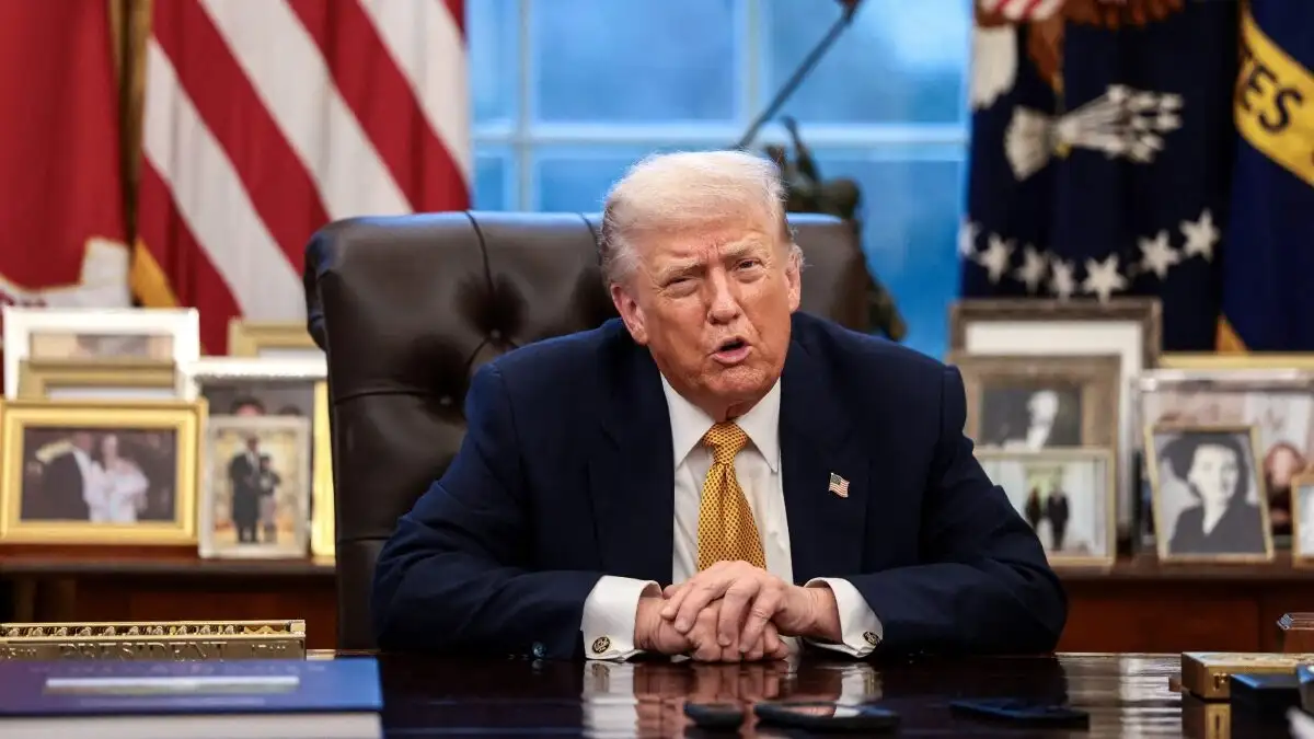 Τύμπανα πολέμου πάνω από το Ιράν με τον Τραμπ να συνεχίζει τις απειλές: «Έχουμε τον πλήρη έλεγχο» απαντά ο Αραγτσί