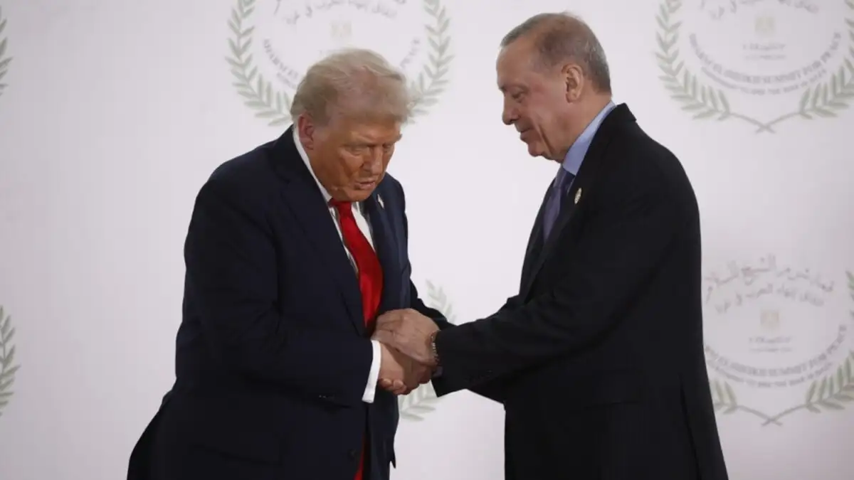 Τραμπ και Ερντογάν συζήτησαν τηλεφωνικώς για τις εξελίξεις στη Βενεζουέλα