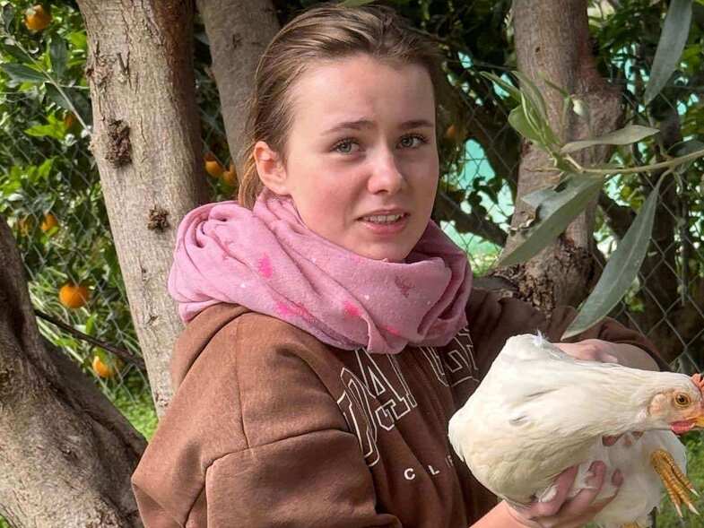 Πάτρα: Κορυφώνεται η αγωνία για την 16χρονη Λόρα που αγνοείται – Το μήνυμα της οικογένειάς της