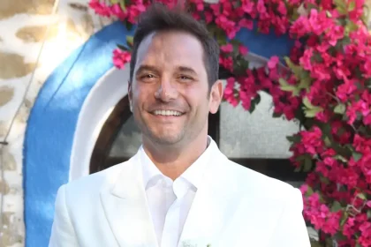 Ευθύμης Ζησάκης: Η αποκάλυψη για το «Το σόι σου» και τη σχέση του Άρη και της Μπέλα