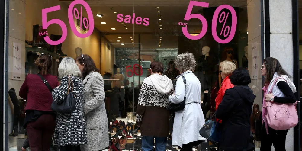 Πάτρα: Ανοιχτά αύριο Κυριακή τα καταστήματα