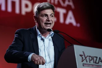 ΣΥΡΙΖΑ: Διεγράφη ο Νικόλας Φαραντούρης μετά τις δηλώσεις για το κόμμα Καρυστιανού