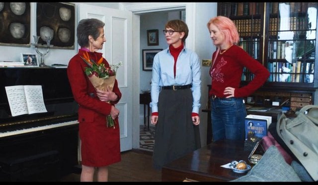 Father, Mother, Sister, Brother - Τρεις χώρες, τρεις οικογένειες, ένα βλέμμα