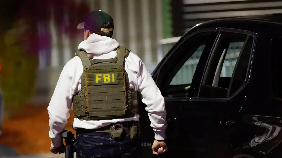 Έφοδος του FBI σε σπίτι δημοσιογράφου της Washington Post για διαρροή κυβερνητικών εγγράφων