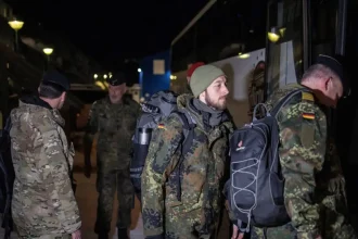 Αποχωρούν οι Γερμανοί στρατιώτες από την Γροιλανδία – «Οι απειλές για δασμούς υπονομεύουν το ΝΑΤΟ» απαντούν οι «8» στον Τραμπ