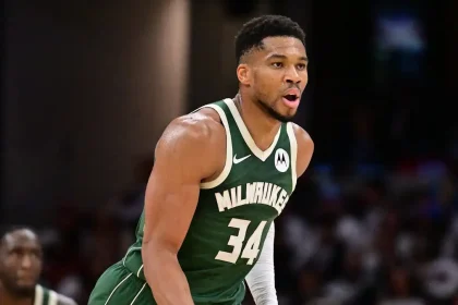 Κινγκς – Μπακς 98-115: Ο Γιάννης Αντετοκούνμπο ισοπέδωσε το Σακραμέντο