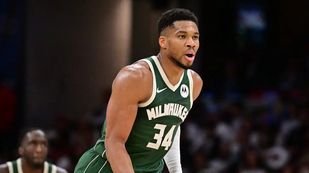 Κινγκς – Μπακς 98-115: Ο Γιάννης Αντετοκούνμπο ισοπέδωσε το Σακραμέντο