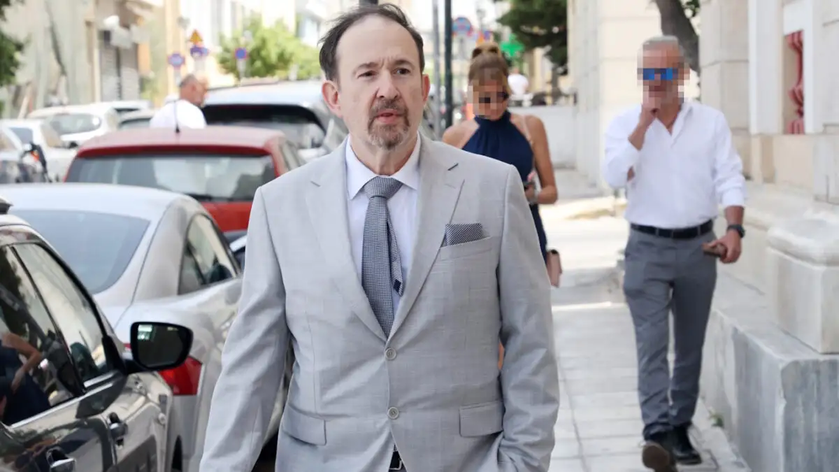 Ο Γιάννης Παπαμιχαήλ χώρισε από τη σύζυγό του, Ελένη Κολτζή, έναν χρόνο μετά τον γάμο τους