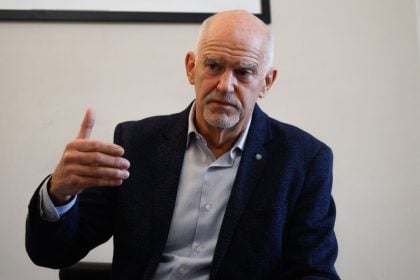 Η Βενεζουέλα δεν χρειάζεται κηδεμόνα, αλλά ειρηνική και δημοκρατική μετάβαση που να πηγάζει από τη βούληση του λαού της