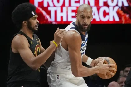 Αποτελέσματα NBA: Οι Τίμπεργουλβς πήραν το ντέρμπι με τους Καβαλίερς