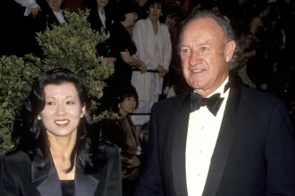 Τζιν Χάκμαν: Πωλείται για 6,3 εκατ. δολάρια το σπίτι όπου βρέθηκε νεκρός μαζί με τη σύζυγό του