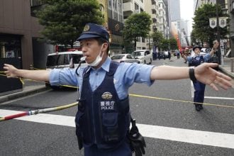 Τόκιο: Πως "πέταξαν" βαλίτσες με 2,7 εκατ. δολάρια!