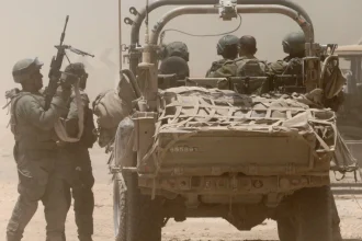 O ισραηλινός στρατός αρνείται ότι επικυρώνει τον παλαιστινιακό απολογισμό για 71.000 και πλέον νεκρούς στη Γάζα